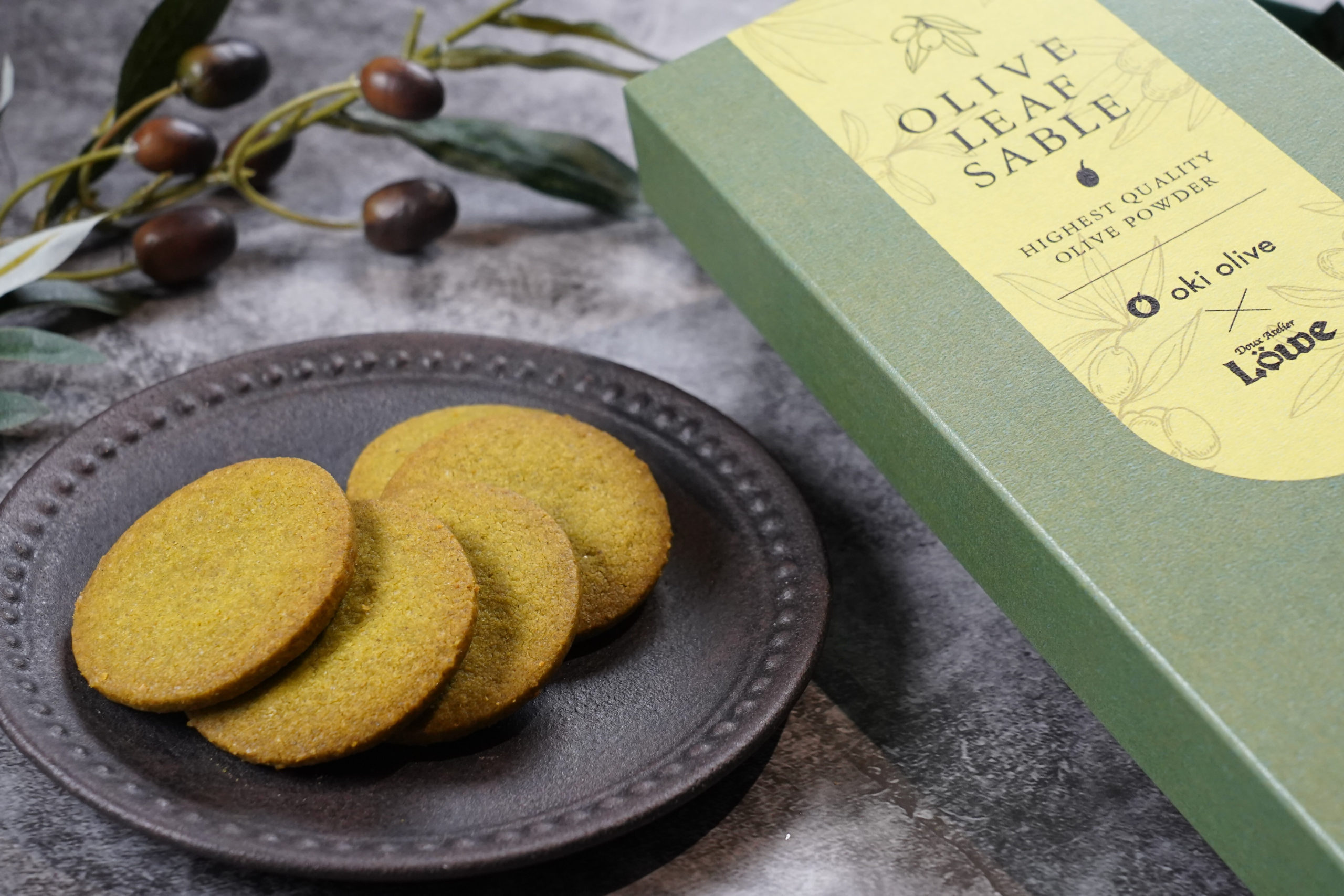 OLIVE LEAF SABLE